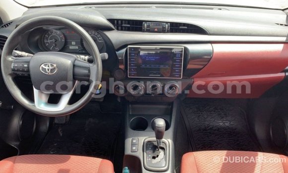 Ra Imported Toyota Hilux funfun Ọkọ̀ in Import - Dubai ni Ashanti Ra Imported Toyota Hilux funfun Ọkọ̀ in Import - Dubai ni Ashanti