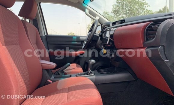 Ra Imported Toyota Hilux funfun Ọkọ̀ in Import - Dubai ni Ashanti Ra Imported Toyota Hilux funfun Ọkọ̀ in Import - Dubai ni Ashanti