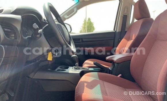 Ra Imported Toyota Hilux funfun Ọkọ̀ in Import - Dubai ni Ashanti Ra Imported Toyota Hilux funfun Ọkọ̀ in Import - Dubai ni Ashanti