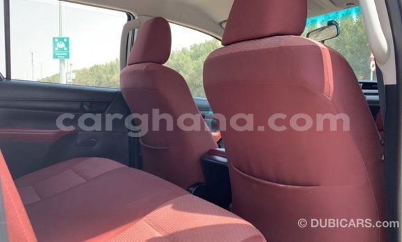 Ra Imported Toyota Hilux funfun Ọkọ̀ in Import - Dubai ni Ashanti Ra Imported Toyota Hilux funfun Ọkọ̀ in Import - Dubai ni Ashanti