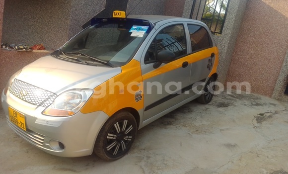 Sayi Na hannu Chevlolet Spin Azurfa Mota in Tafo a Ashanti Sayi Na hannu Chevlolet Spin Azurfa Mota in Tafo a Ashanti