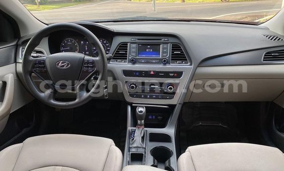 Buy Used Hyundai Sonata Red Car in Accra in Greater Accra Buy Used Hyundai Sonata Red Car in Accra in Greater Accra