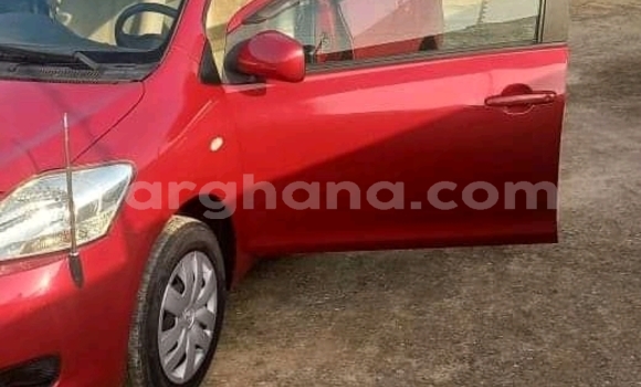 Sayi Na hannu Toyota Yaris Red Mota in Accra a Greater Accra Sayi Na hannu Toyota Yaris Red Mota in Accra a Greater Accra