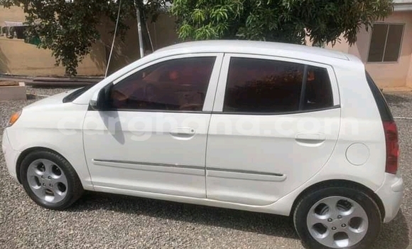 Sayi Na hannu Kia Morning White Mota in Accra a Greater Accra Sayi Na hannu Kia Morning White Mota in Accra a Greater Accra