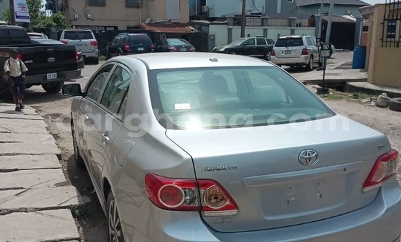 Ra Àlòkù Toyota Corolla Silver Ọkọ̀ in Sekondi–Takoradi Metropolitan ni Oorun Ra Àlòkù Toyota Corolla Silver Ọkọ̀ in Sekondi–Takoradi Metropolitan ni Oorun