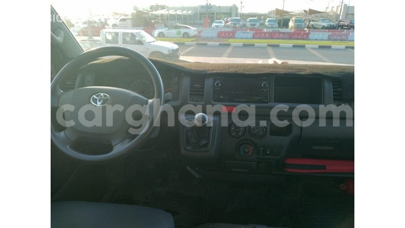 Big with watermark toyota hiace ashanti import dubai 41984