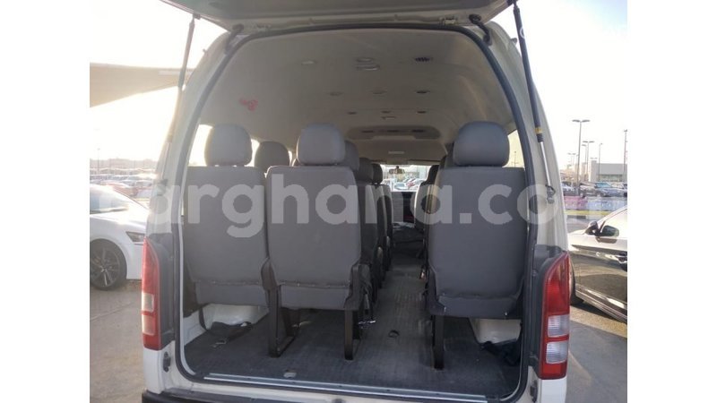 Big with watermark toyota hiace ashanti import dubai 41984