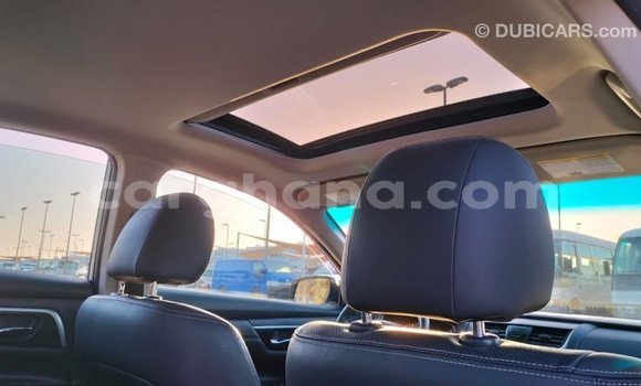Buy Import Nissan Altima White Car in Import - Dubai in Ashanti Buy Import Nissan Altima White Car in Import - Dubai in Ashanti