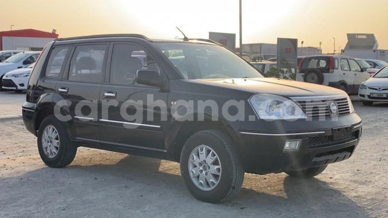 Big with watermark nissan evalia ashanti import dubai 41995