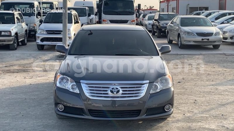 Big with watermark toyota avalon ashanti import dubai 41997