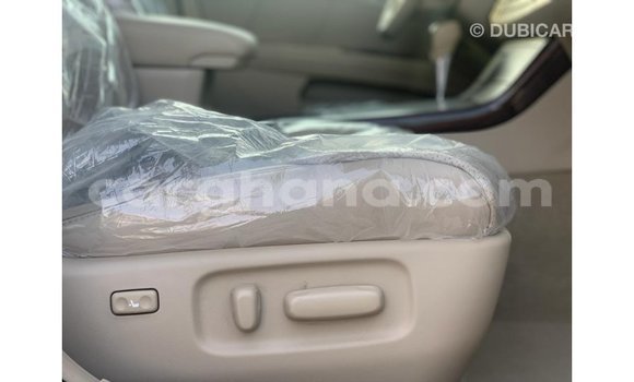 Ra Imported Toyota Avalon Miiran Ọkọ̀ in Import - Dubai ni Ashanti Ra Imported Toyota Avalon Miiran Ọkọ̀ in Import - Dubai ni Ashanti