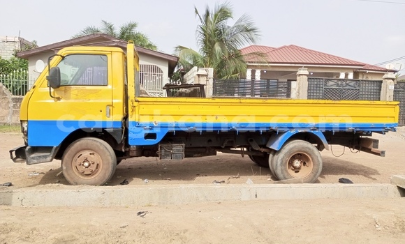 Sayi Na hannu Kia Enterprise Sauran Mota in Accra a Greater Accra