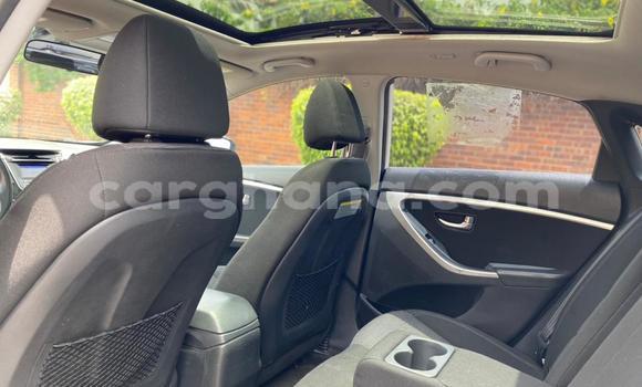 Buy New Hyundai Elantra White Car in Accra in Greater Accra Buy New Hyundai Elantra White Car in Accra in Greater Accra