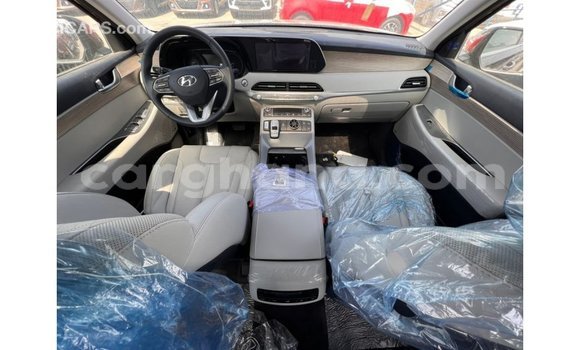 Buy Import Hyundai Accent Brown Car in Import - Dubai in Ashanti Buy Import Hyundai Accent Brown Car in Import - Dubai in Ashanti