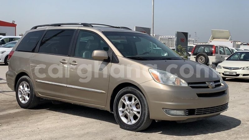 Big with watermark toyota sienna ashanti import dubai 42025