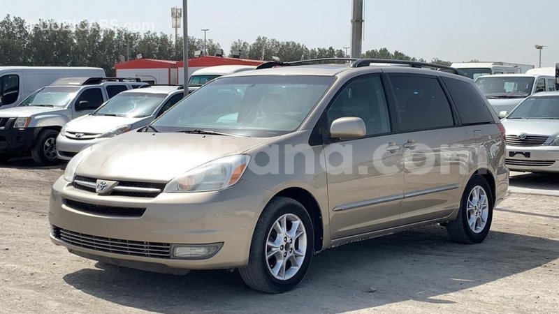 Big with watermark toyota sienna ashanti import dubai 42025