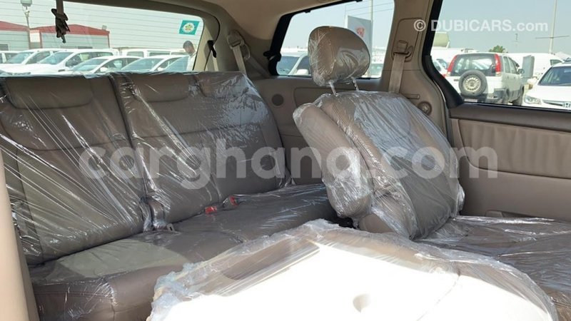 Big with watermark toyota sienna ashanti import dubai 42025