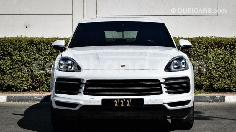 Big with watermark porsche cayenne ashanti import dubai 42030