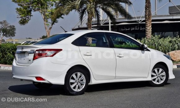 Ra Imported Toyota Yaris funfun Ọkọ̀ in Import - Dubai ni Ashanti Ra Imported Toyota Yaris funfun Ọkọ̀ in Import - Dubai ni Ashanti