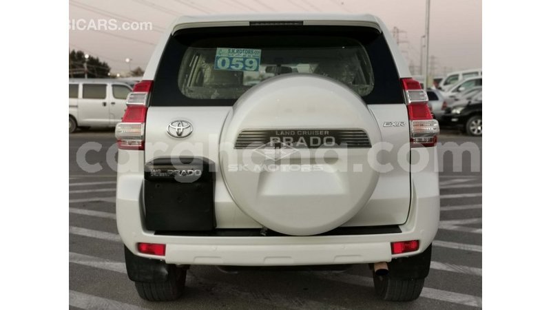 Big with watermark toyota land cruiser ashanti import dubai 42034