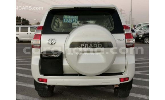 Buy Import Toyota Land Cruiser White Car in Import - Dubai in Ashanti Buy Import Toyota Land Cruiser White Car in Import - Dubai in Ashanti