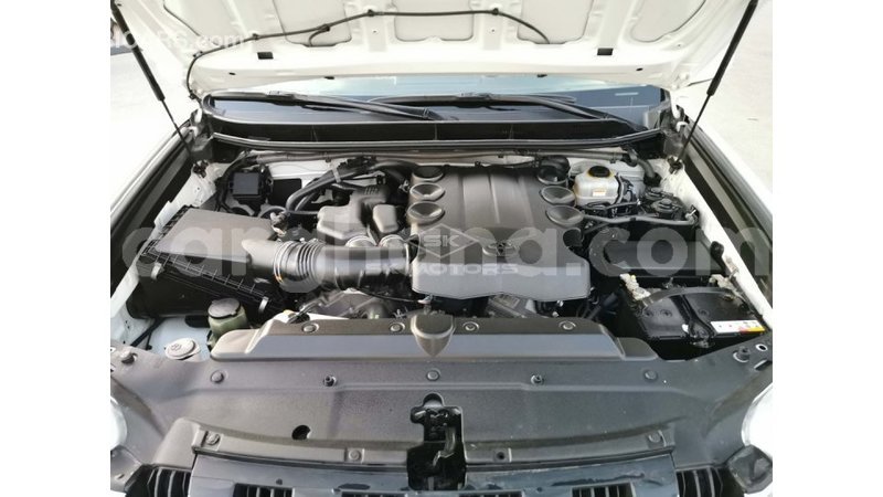 Big with watermark toyota land cruiser ashanti import dubai 42034