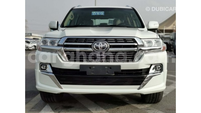 Big with watermark toyota land cruiser ashanti import dubai 42035