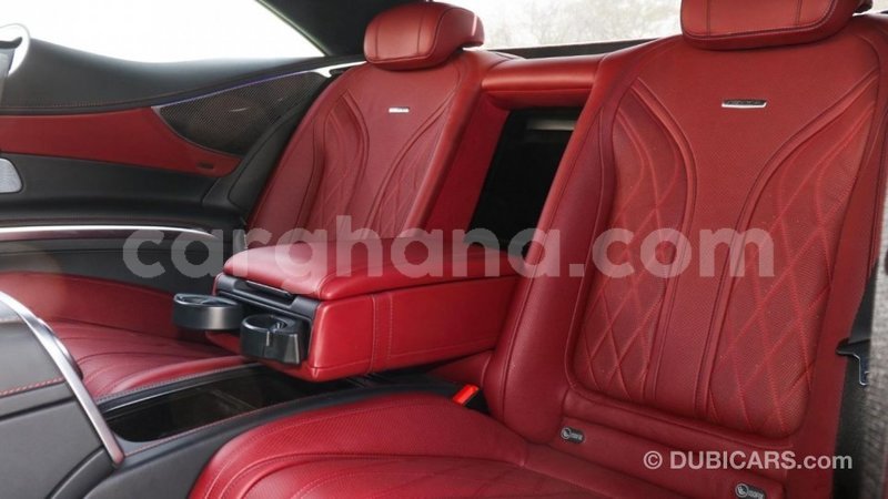 Big with watermark mercedes benz a200 ashanti import dubai 42038