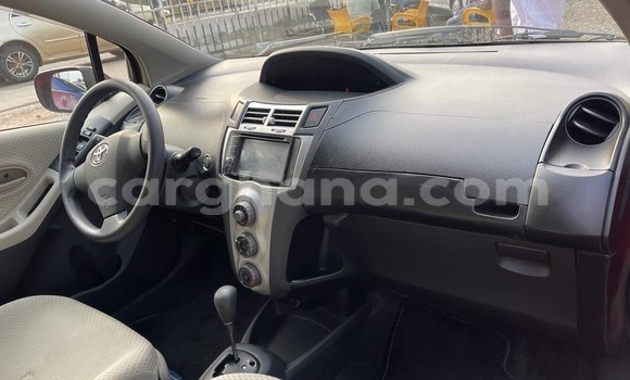 Ra Àlòkù Toyota Yaris Red Ọkọ̀ in Sekondi–Takoradi Metropolitan ni Oorun Ra Àlòkù Toyota Yaris Red Ọkọ̀ in Sekondi–Takoradi Metropolitan ni Oorun