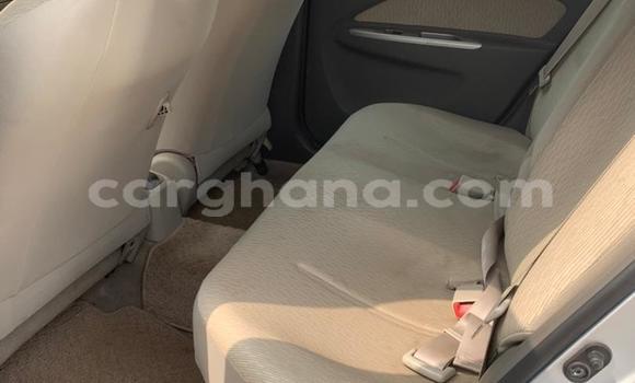 Ra Imported Toyota Belta Silver Ọkọ̀ in Accra ni Greater Accra Ra Imported Toyota Belta Silver Ọkọ̀ in Accra ni Greater Accra