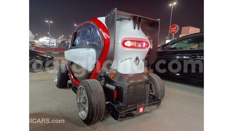 Big with watermark renault twizy ashanti import dubai 42073