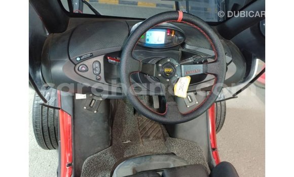 Ra Imported Renault Twizy Red Ọkọ̀ in Import - Dubai ni Ashanti Ra Imported Renault Twizy Red Ọkọ̀ in Import - Dubai ni Ashanti