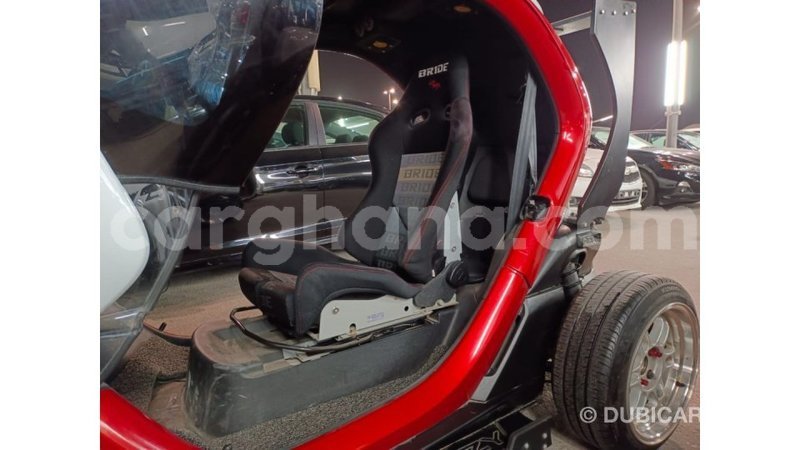 Big with watermark renault twizy ashanti import dubai 42073