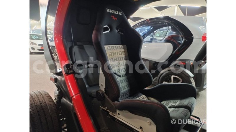 Big with watermark renault twizy ashanti import dubai 42073