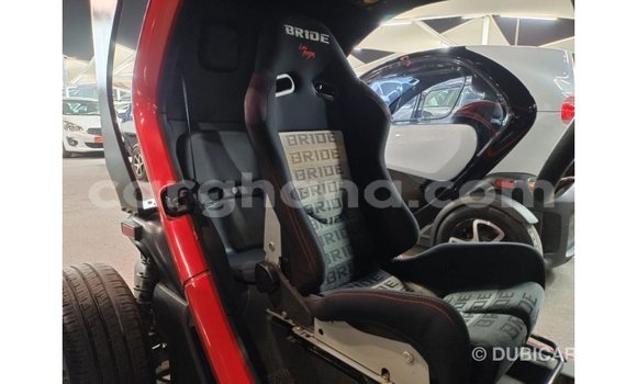 Ra Imported Renault Twizy Red Ọkọ̀ in Import - Dubai ni Ashanti Ra Imported Renault Twizy Red Ọkọ̀ in Import - Dubai ni Ashanti
