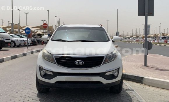 Ra Imported Kia Sportage funfun Ọkọ̀ in Import - Dubai ni Ashanti Ra Imported Kia Sportage funfun Ọkọ̀ in Import - Dubai ni Ashanti