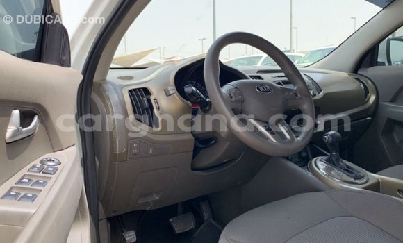 Ra Imported Kia Sportage funfun Ọkọ̀ in Import - Dubai ni Ashanti Ra Imported Kia Sportage funfun Ọkọ̀ in Import - Dubai ni Ashanti