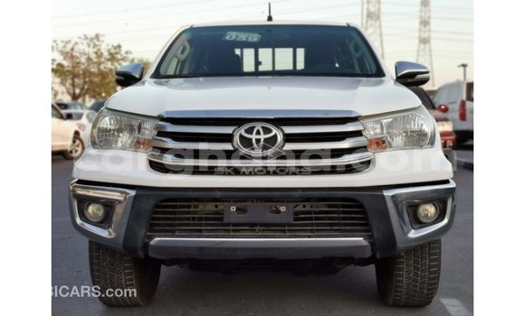 Buy Import Toyota Hilux White Car in Import - Dubai in Ashanti Buy Import Toyota Hilux White Car in Import - Dubai in Ashanti