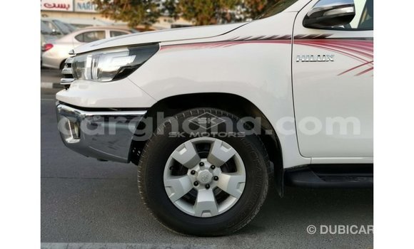 Buy Import Toyota Hilux White Car in Import - Dubai in Ashanti Buy Import Toyota Hilux White Car in Import - Dubai in Ashanti