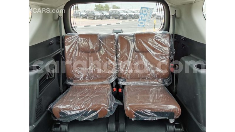 Big with watermark toyota prado ashanti import dubai 42076