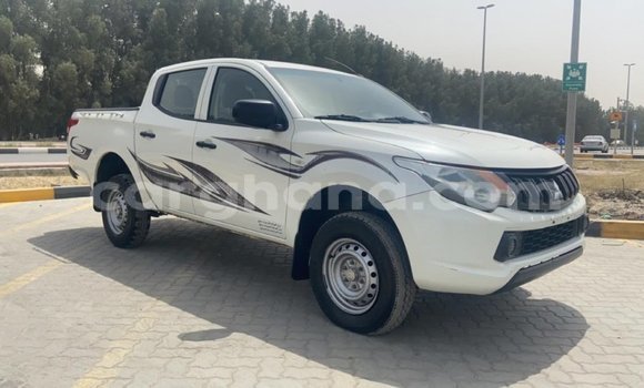 Ra Imported Mitsubishi L200 funfun Ọkọ̀ in Import - Dubai ni Ashanti Ra Imported Mitsubishi L200 funfun Ọkọ̀ in Import - Dubai ni Ashanti