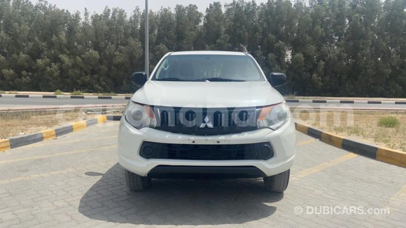 Big with watermark mitsubishi l200 ashanti import dubai 42078