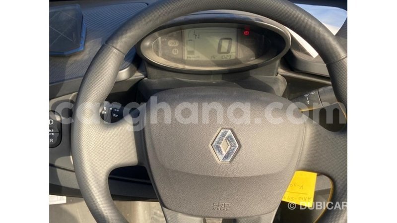 Big with watermark renault 18 ashanti import dubai 42079