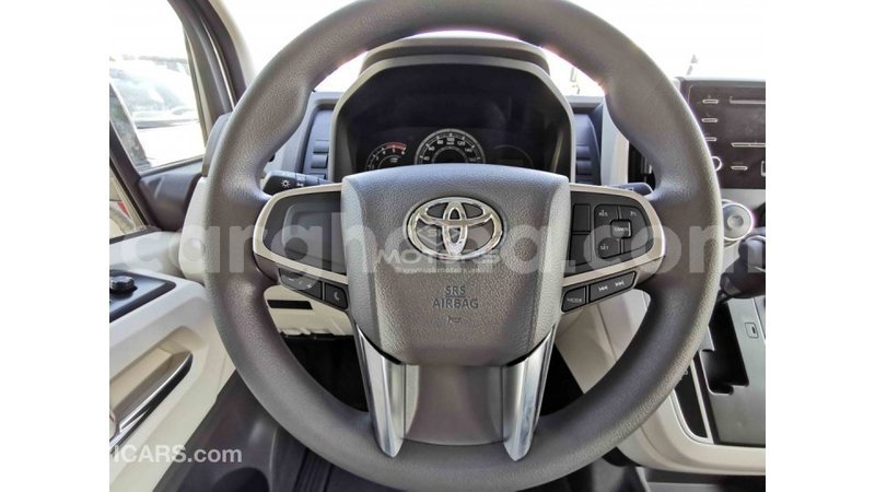 Big with watermark toyota hiace ashanti import dubai 42080