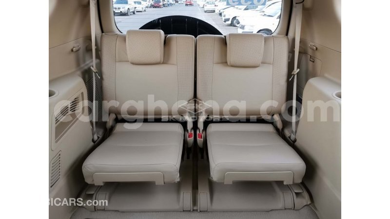 Big with watermark toyota land cruiser ashanti import dubai 42085