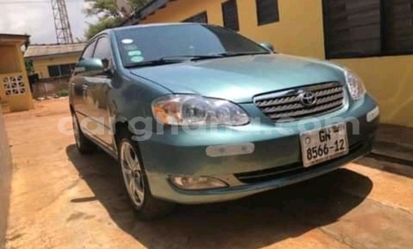 Sayi Na hannu Toyota Corolla Azurfa Mota in Accra a Greater Accra Sayi Na hannu Toyota Corolla Azurfa Mota in Accra a Greater Accra
