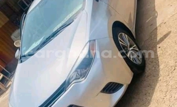 Sayi Na hannu Toyota Corolla Azurfa Mota in Accra a Greater Accra Sayi Na hannu Toyota Corolla Azurfa Mota in Accra a Greater Accra