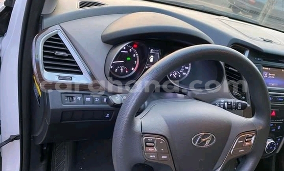 Buy Used Hyundai Santa Fe Other Car in Accra in Greater Accra Buy Used Hyundai Santa Fe Other Car in Accra in Greater Accra