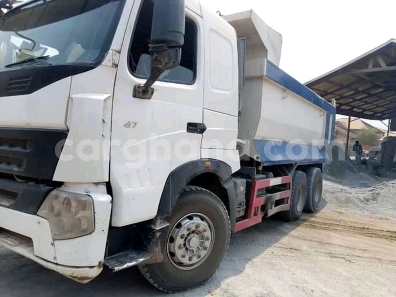 Big with watermark howo sinotruck greater accra accra 42130