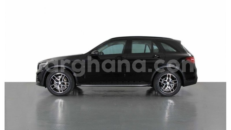 Big with watermark mercedes benz a200 ashanti import dubai 42133